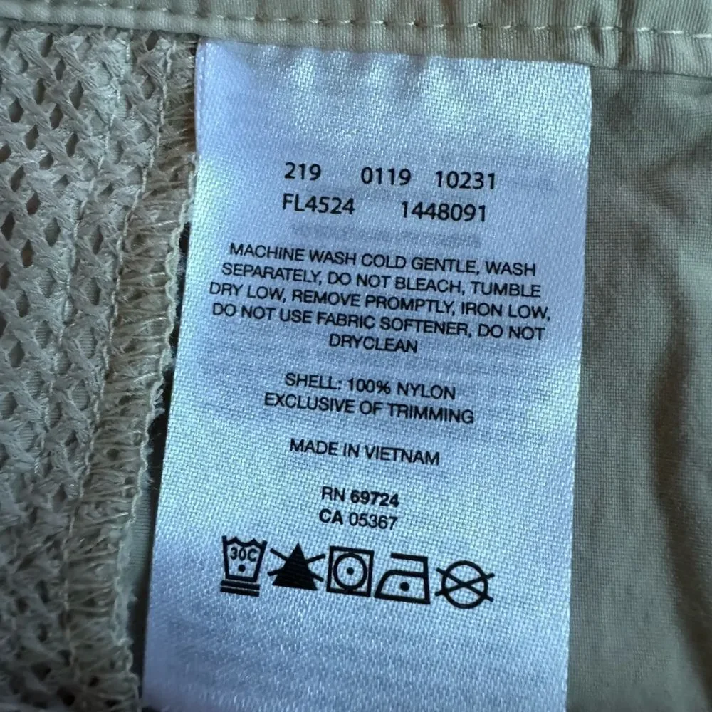 NWT Columbia PFG Women's Omni Wick Khaki Shorts Size Large